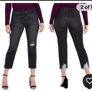 Liverpool Kennedy Crop Straight Jean, 12/31 , Distressed Black Denim Frayed Hem